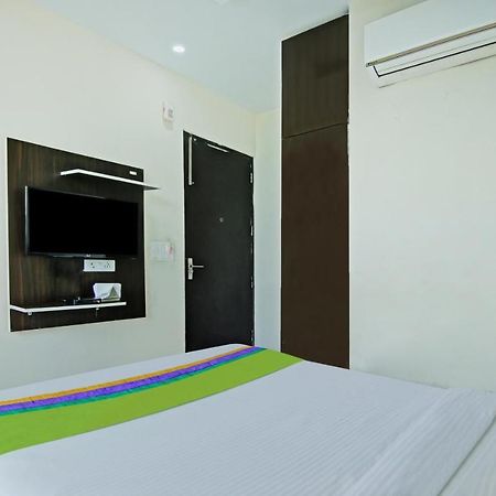 Itsy Hotels Nyra Gurgáon Exteriér fotografie