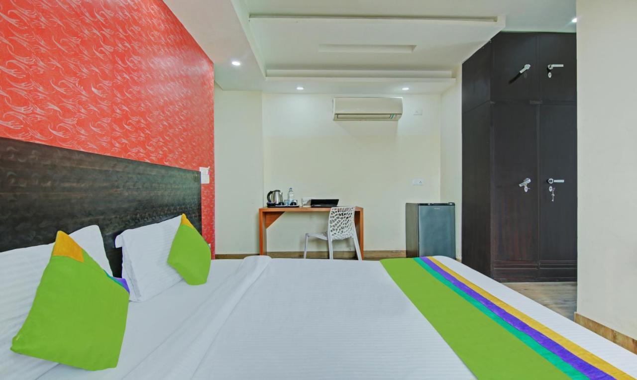 Itsy Hotels Nyra Gurgáon Exteriér fotografie